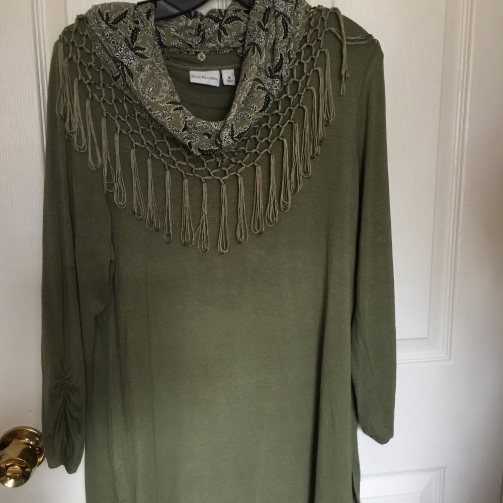 Kim Rogers olive green tunic with neck scarf